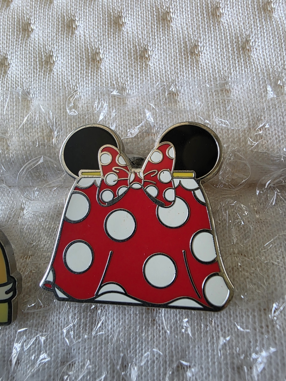 DISNEY Princess Handbag Pins - Picture 7 of 15